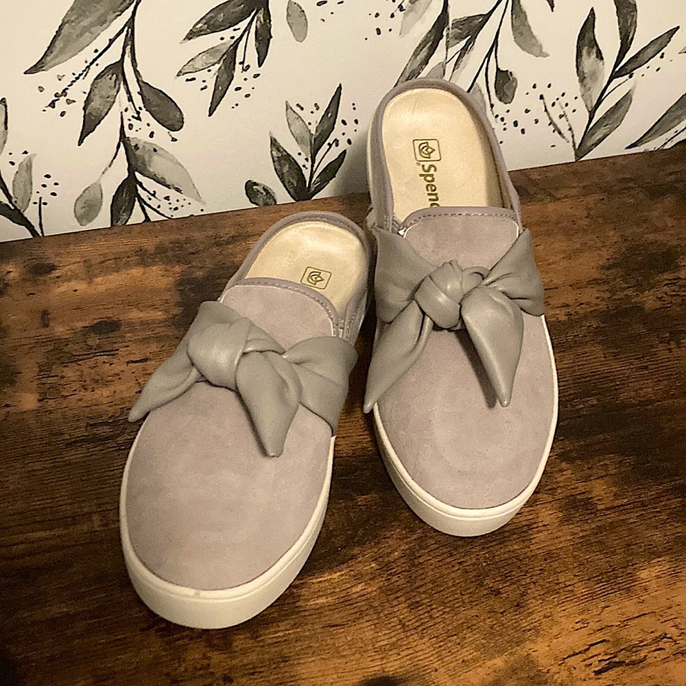Gray slides